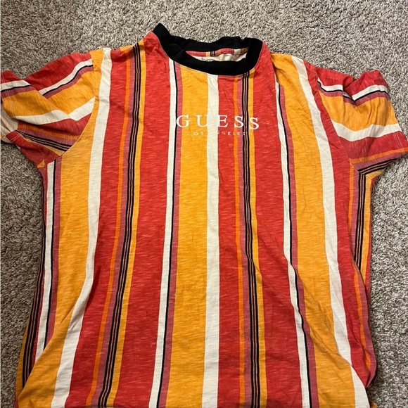 Guess Tee - Picture 1 of 2